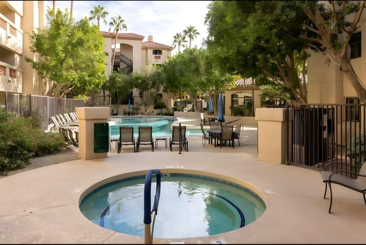 Biltmore Bliss Desert Retreat! Phoenix Exterior foto